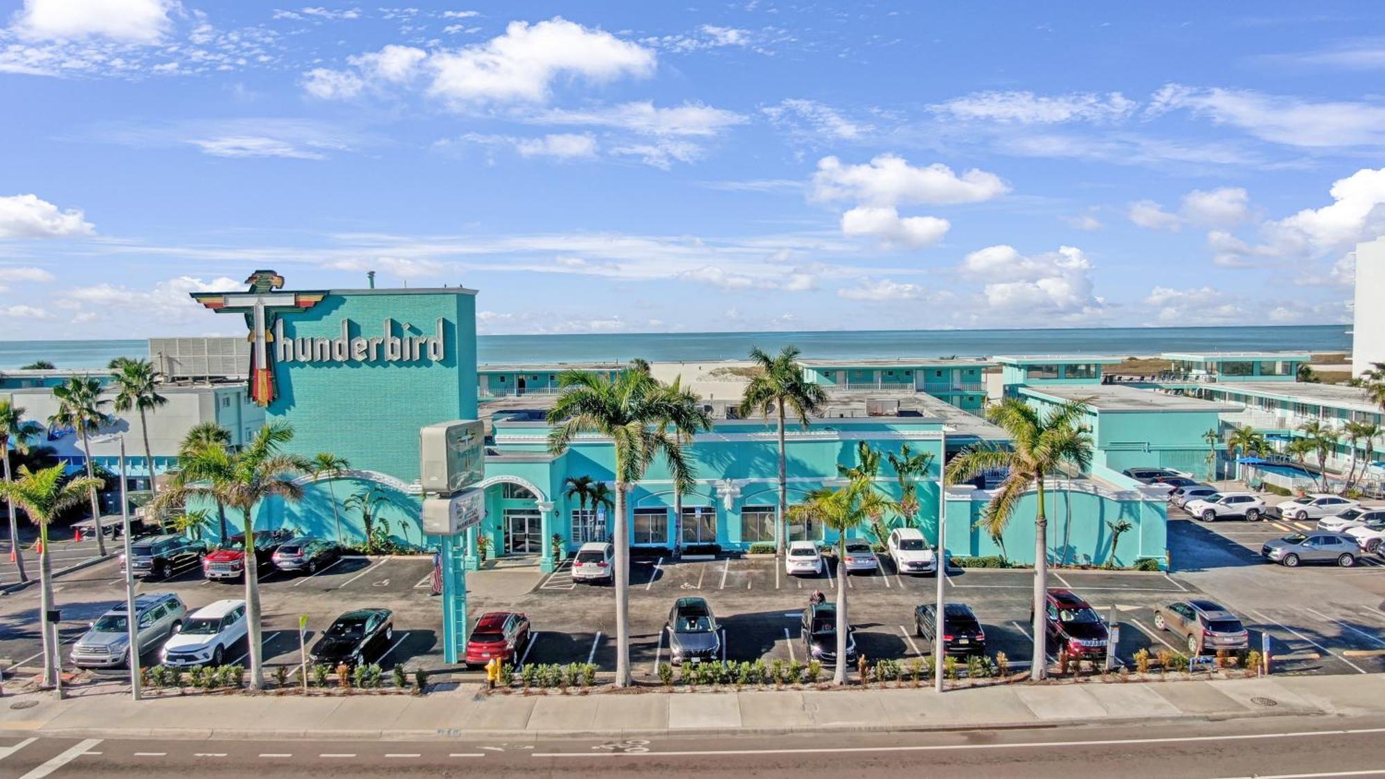 Thunderbird Beach Resort Treasure Island Exterior photo