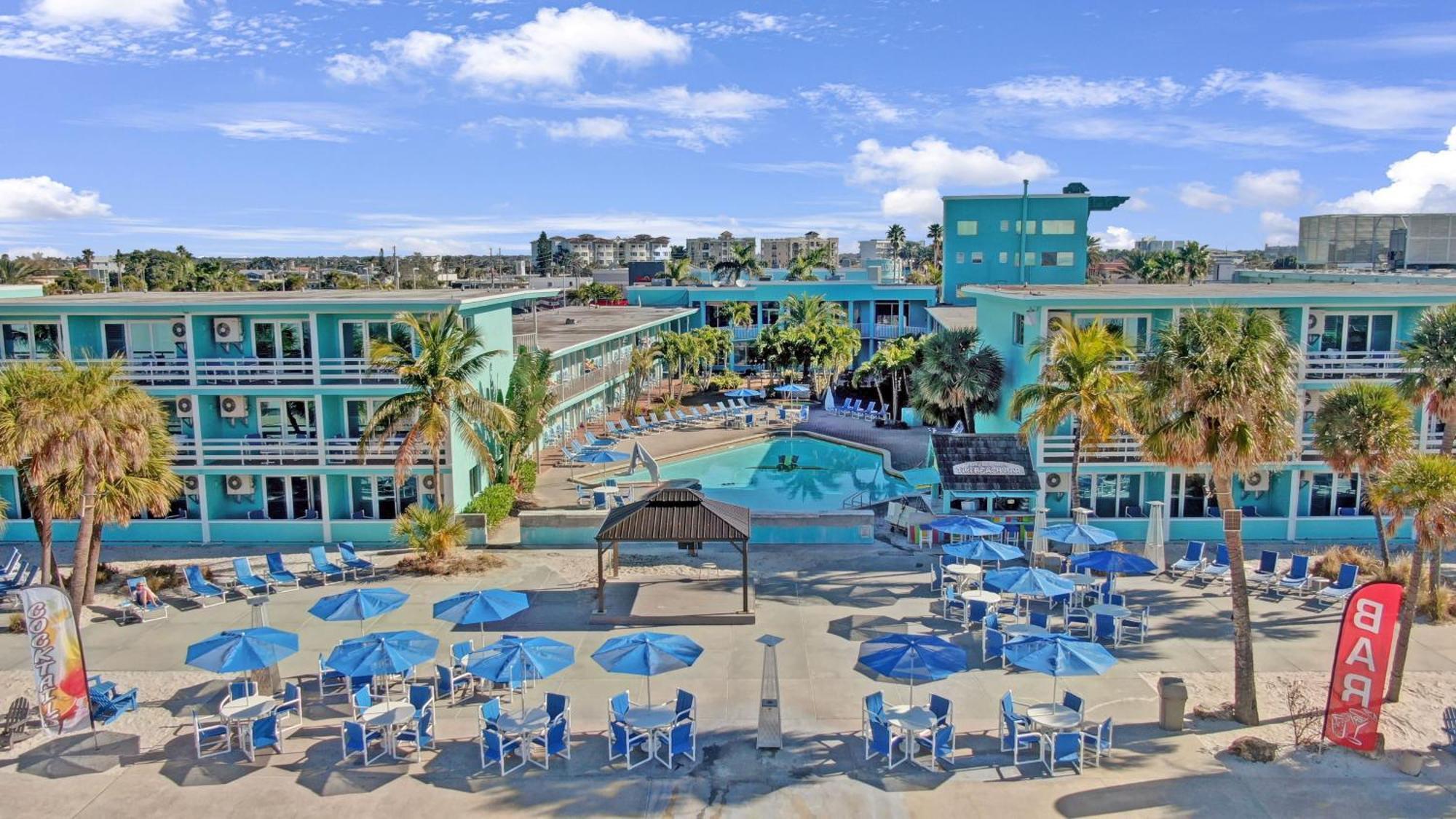 Thunderbird Beach Resort Treasure Island Exterior photo