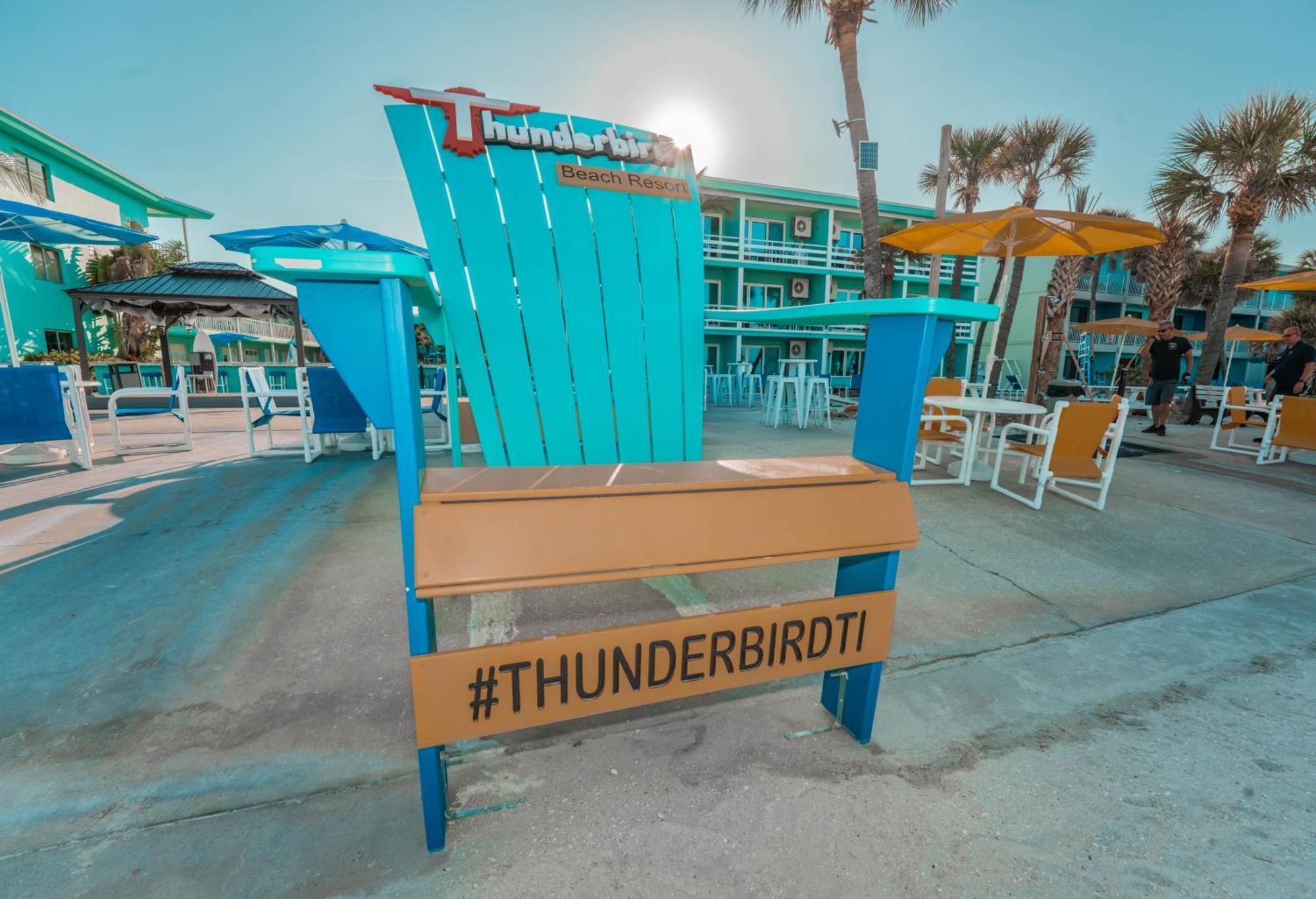 Thunderbird Beach Resort Treasure Island Exterior photo